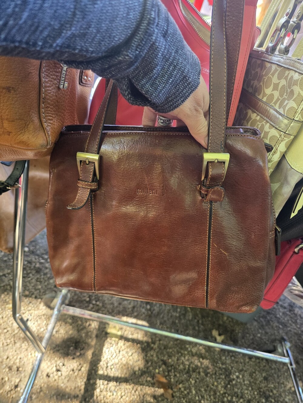 Milleni Leather Shoulder Bag in Brown - Unbranded